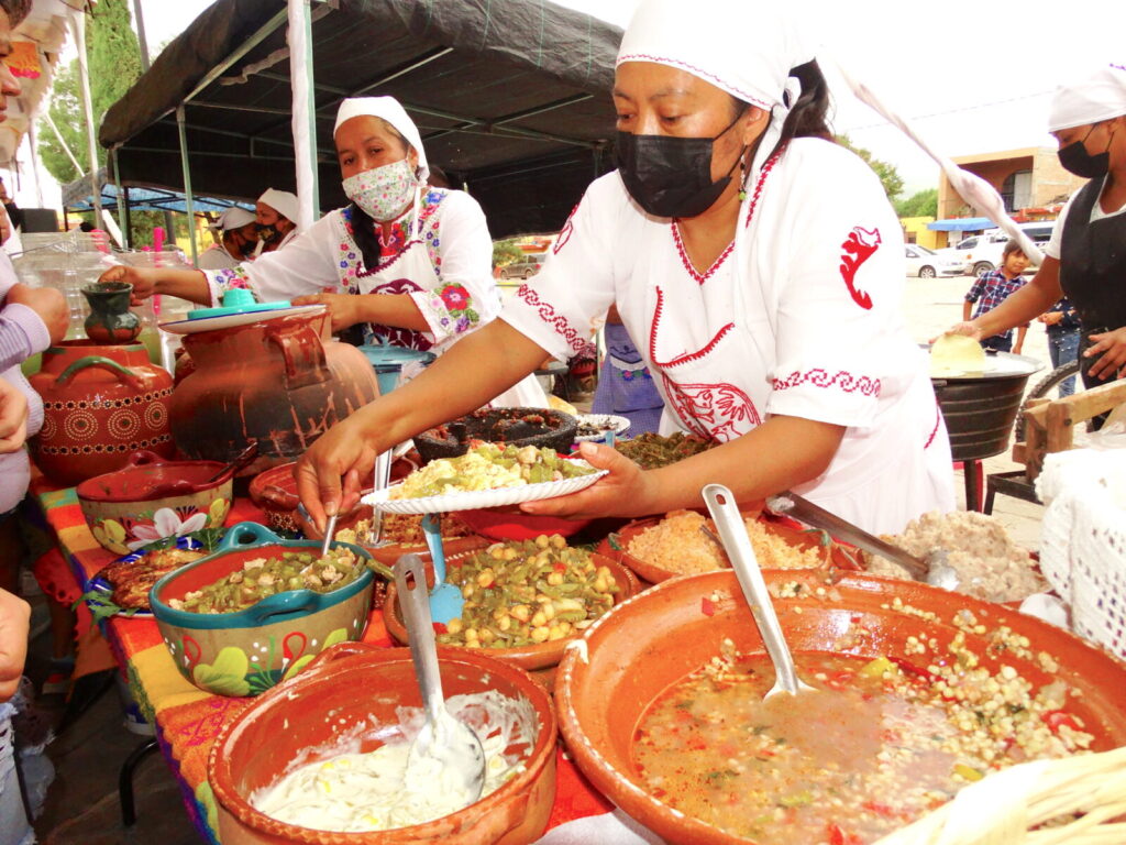 La VII muestra culinaria “Hñahñu” da una prueba de lo sabroso que es la gastronomía guanajuatense